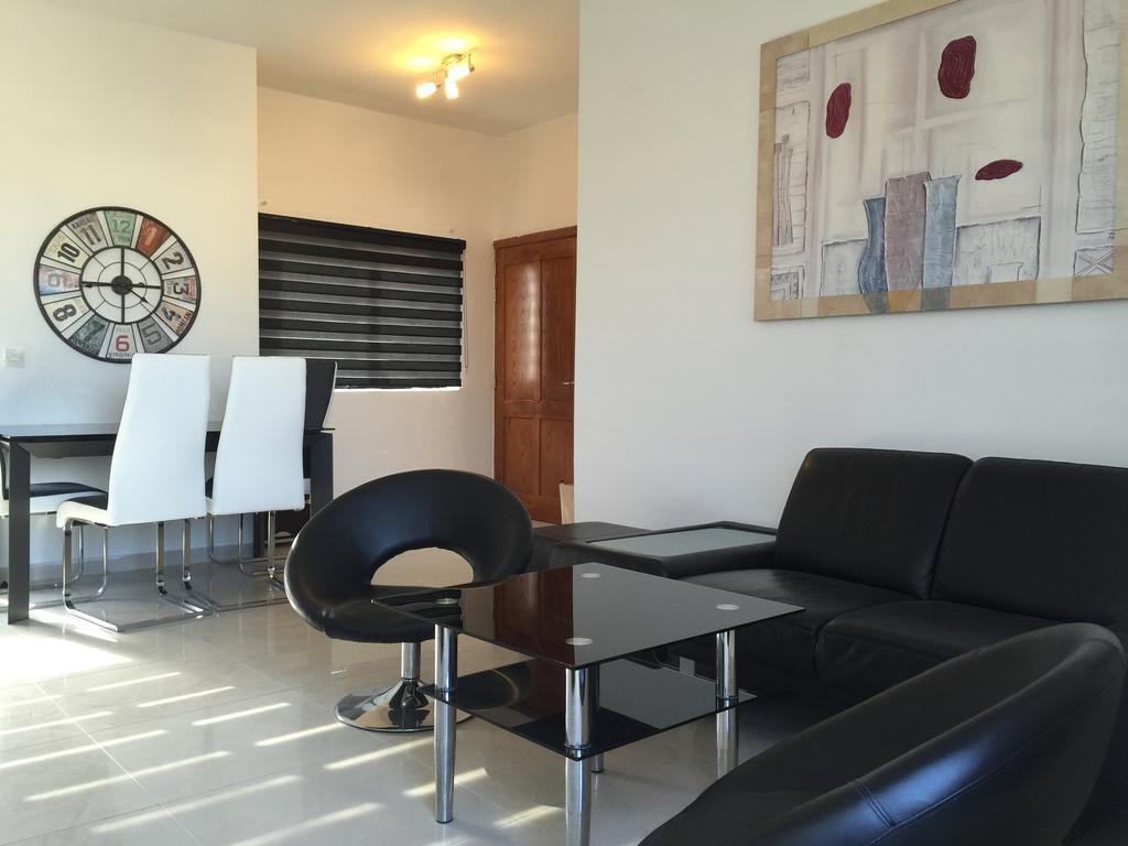 Bencini Apartments Gzira Buitenkant foto