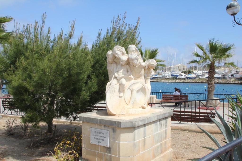 Bencini Apartments Gzira Buitenkant foto